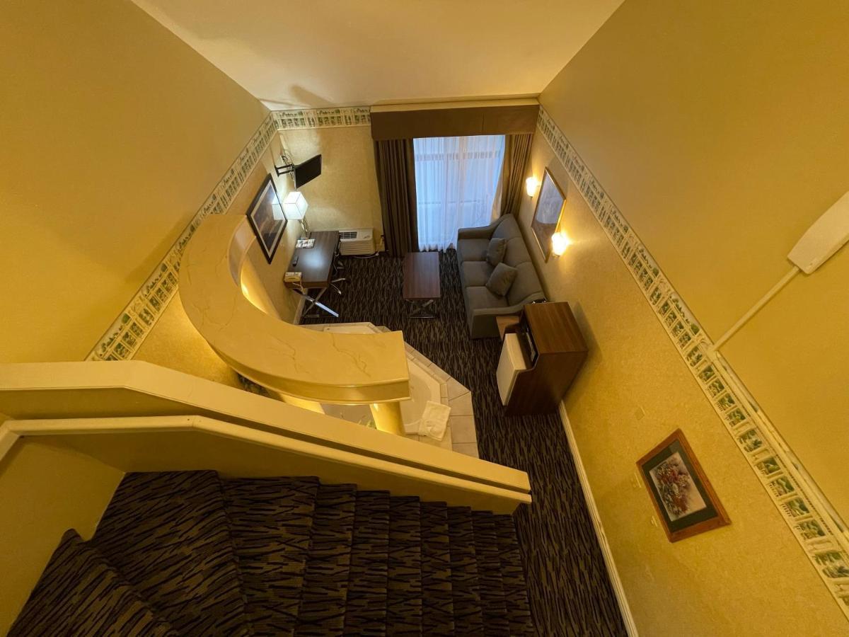 Fernie Stanford Resort Экстерьер фото