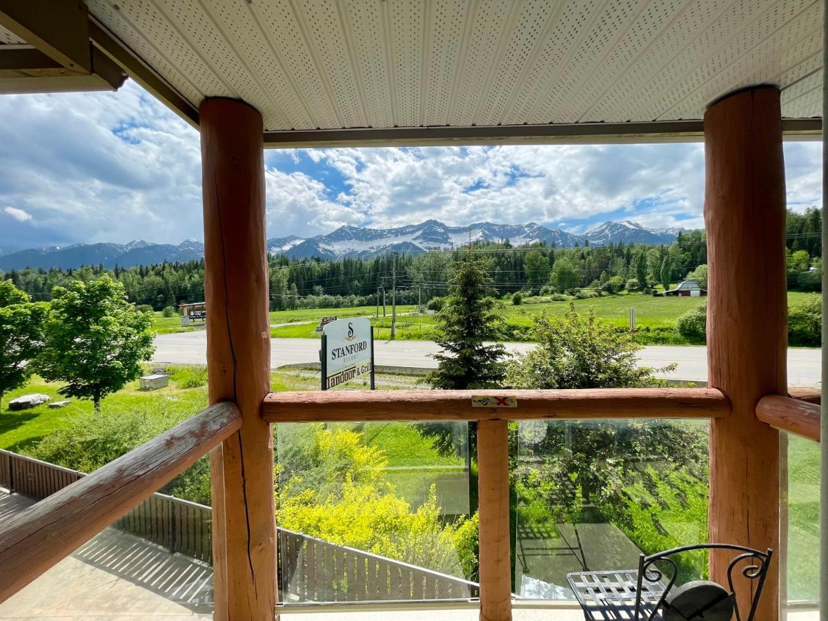 Fernie Stanford Resort Экстерьер фото