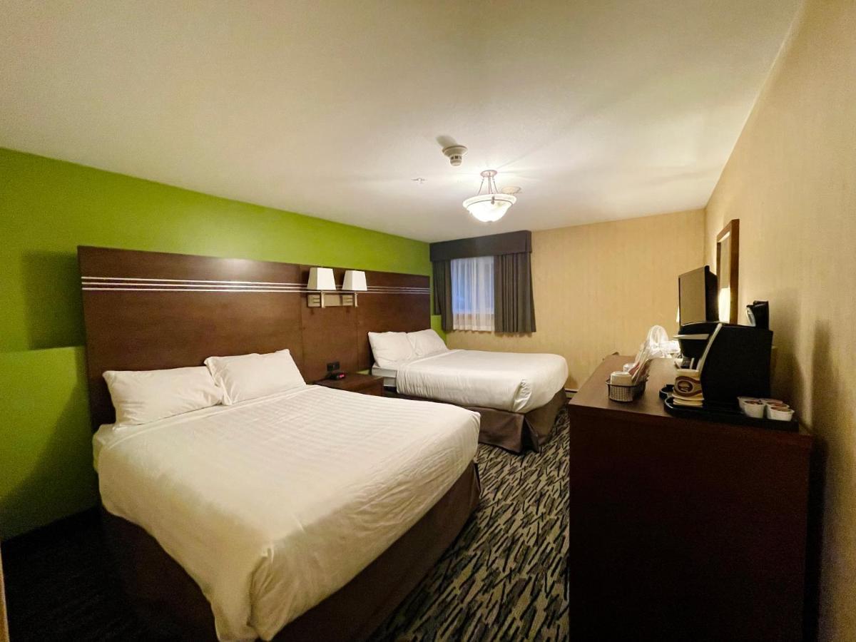 Fernie Stanford Resort Экстерьер фото