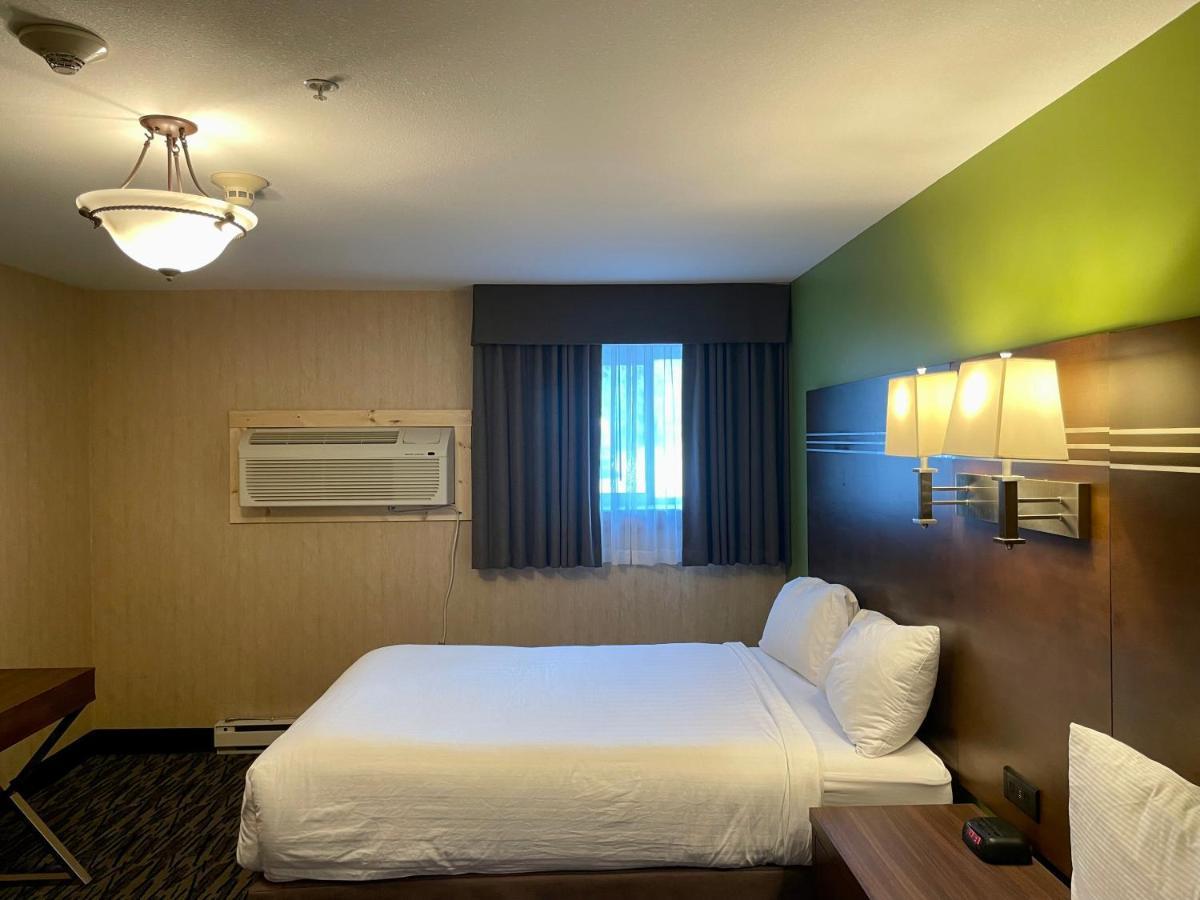 Fernie Stanford Resort Экстерьер фото