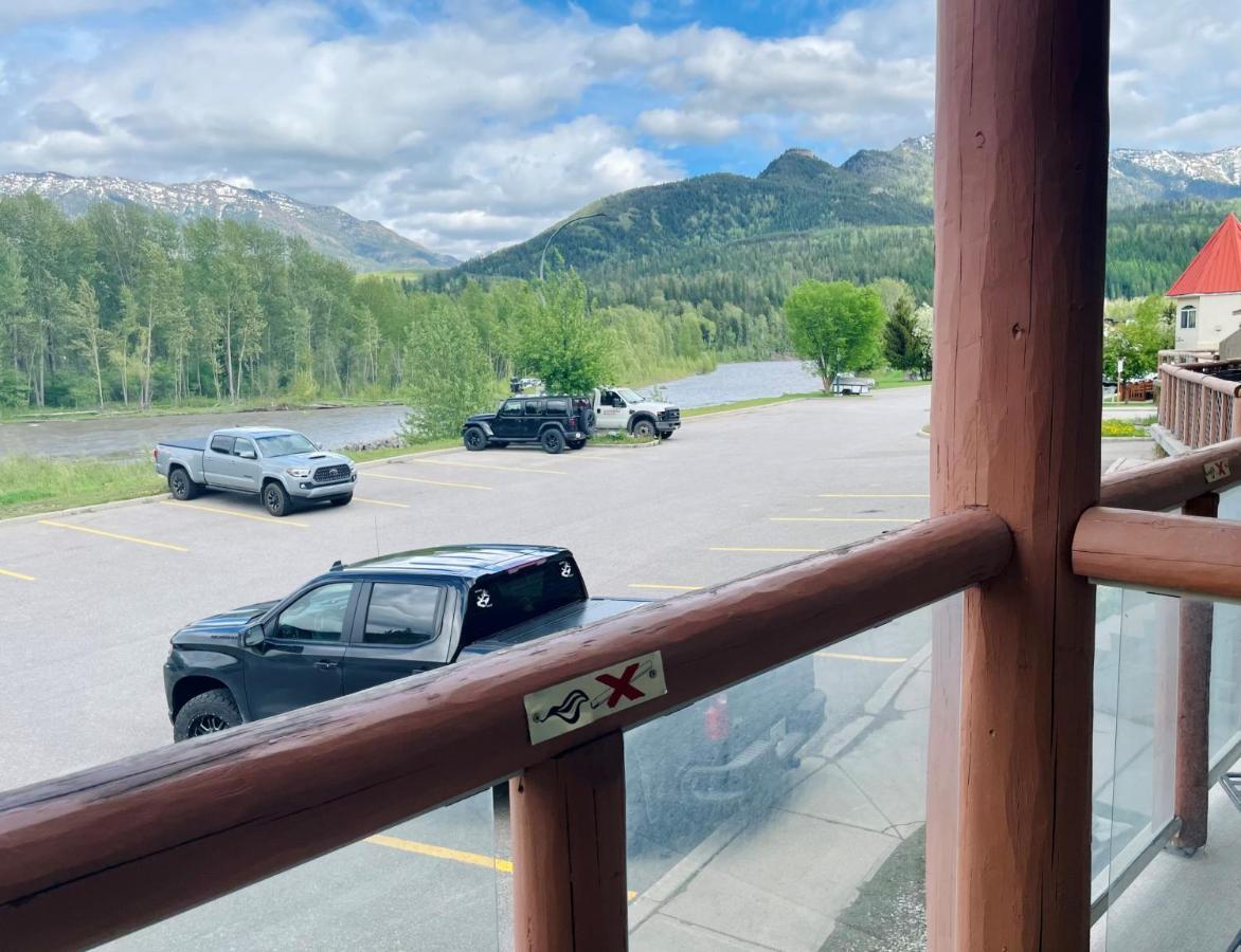 Fernie Stanford Resort Экстерьер фото