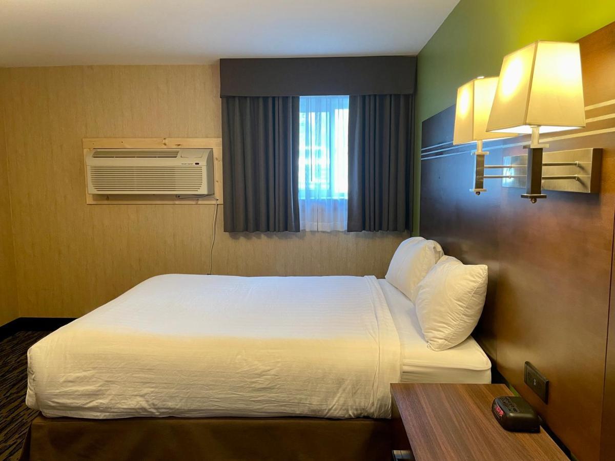 Fernie Stanford Resort Экстерьер фото