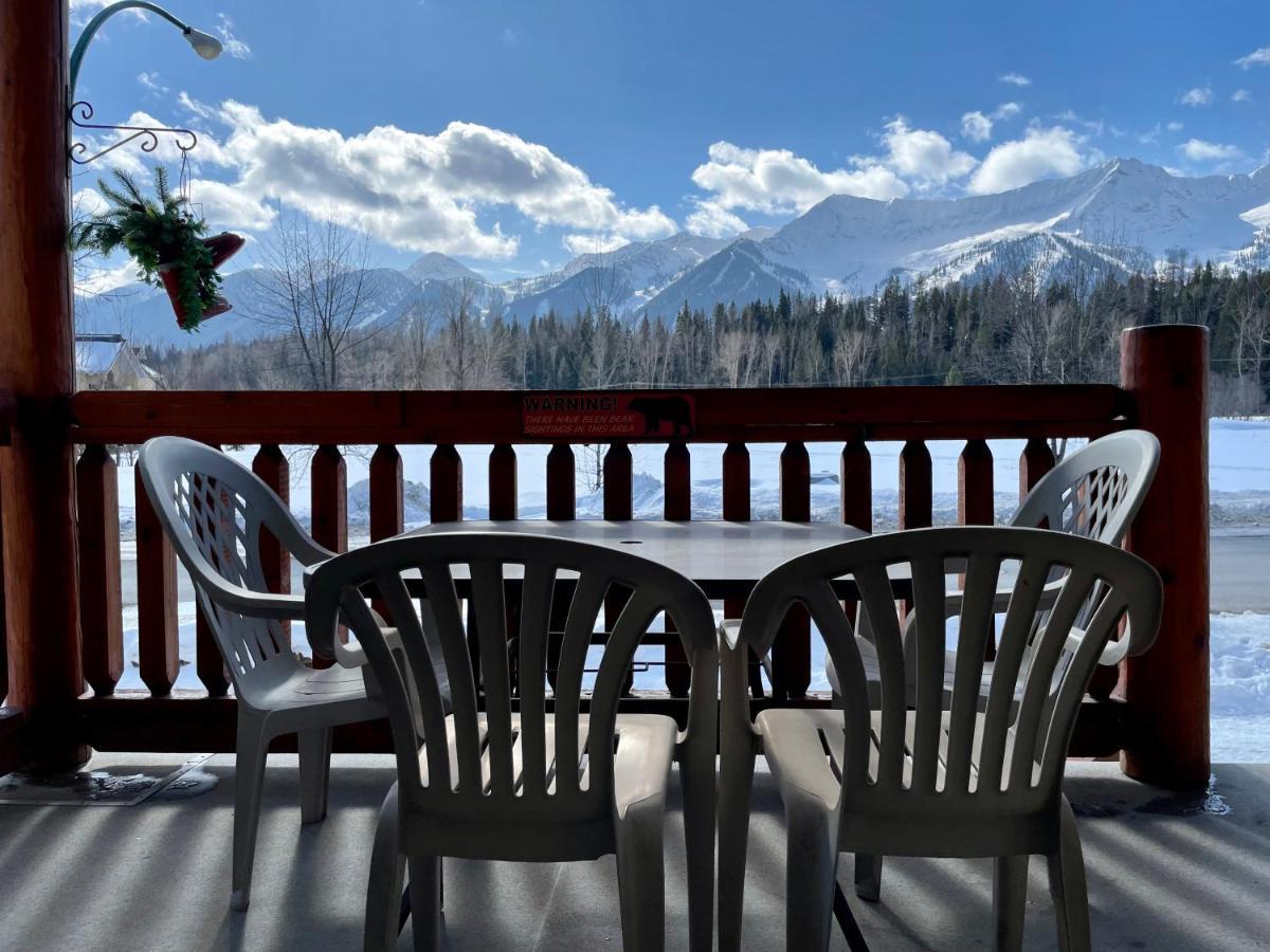Fernie Stanford Resort Экстерьер фото
