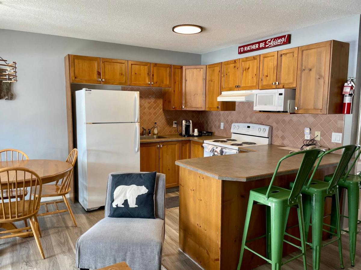 Fernie Stanford Resort Экстерьер фото