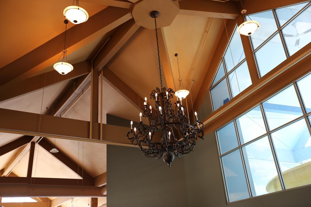 Fernie Stanford Resort Экстерьер фото